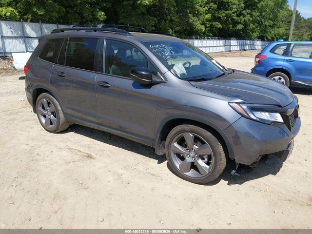 Salvage Honda Passport Image