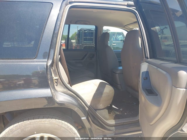 Jeep Grand Cherokee Laredo