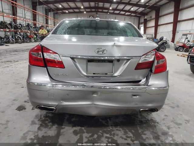 Hyundai Genesis 3.8