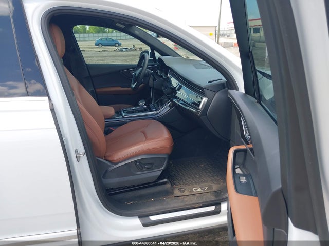 Audi Q7 Premium Plus 55 Tfsi Quattro Tiptronic