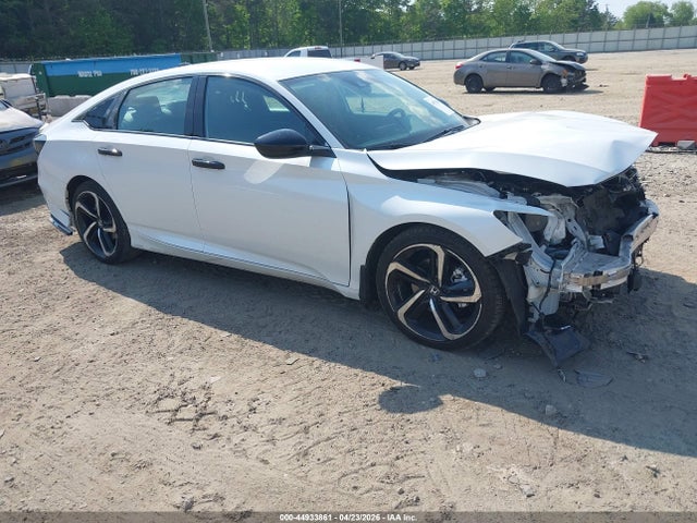 Salvage Honda Accord Image