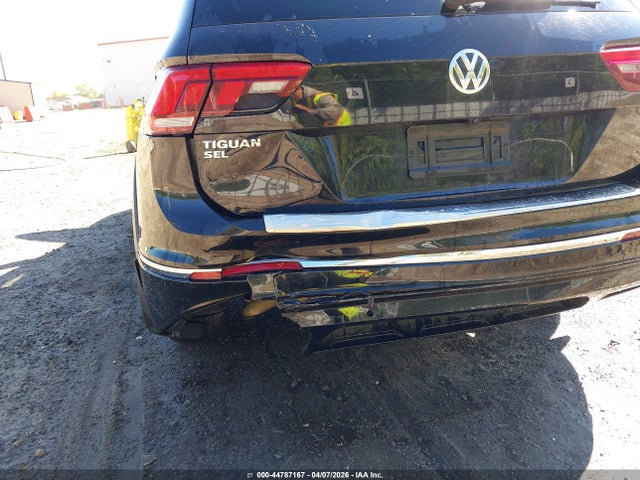 Volkswagen Tiguan 2.0t Sel Premium