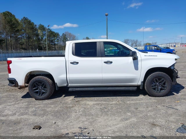 Chevrolet Silverado 1500 4wd  Short Bed Wt