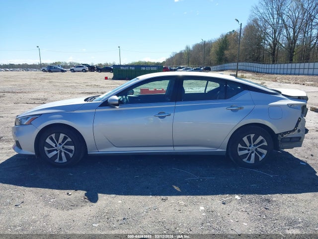 Nissan Altima S Fwd