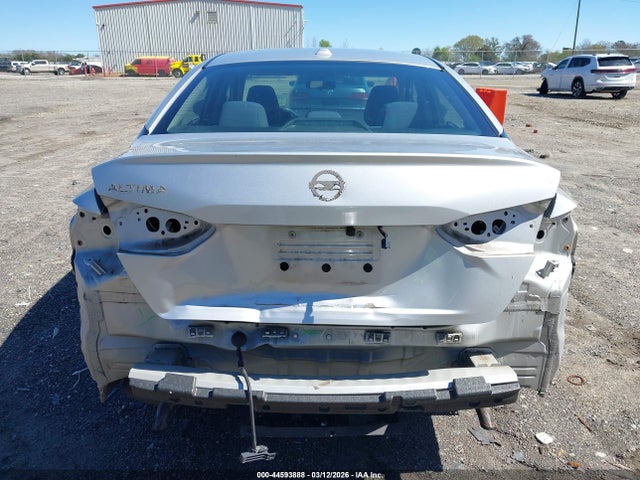 Nissan Altima S Fwd