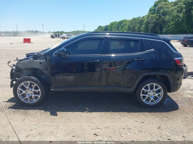 Jeep Compass Latitude Lux Fwd