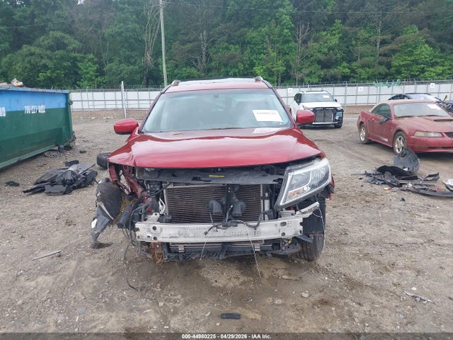 Nissan Pathfinder Sl