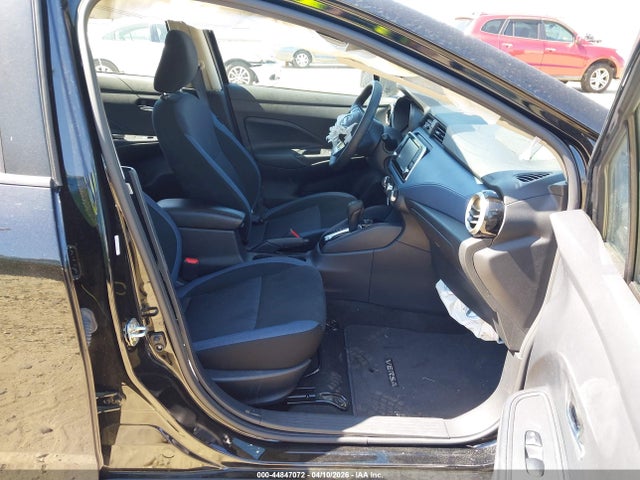 Nissan Versa 1.6 Sv