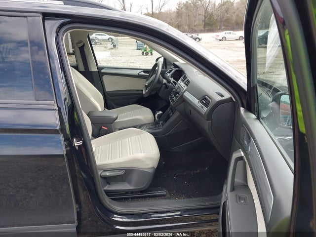 Volkswagen Tiguan 2.0t S