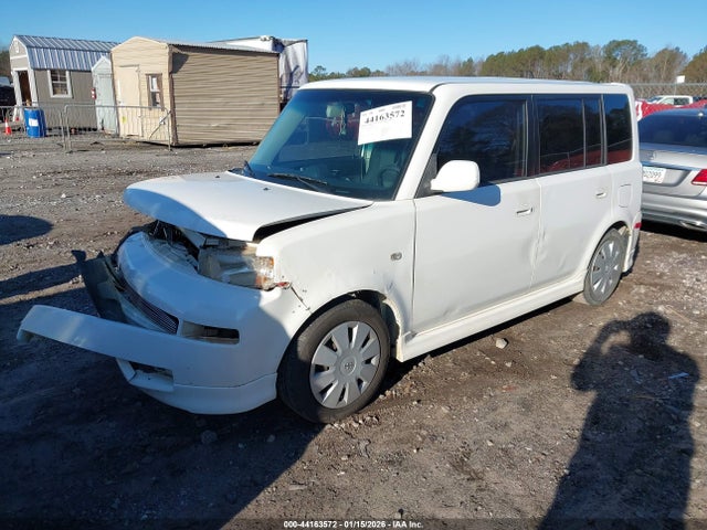 Scion xB