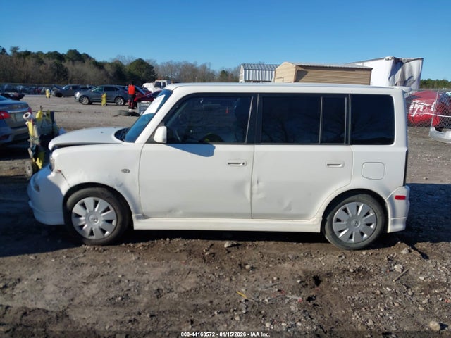 Scion xB