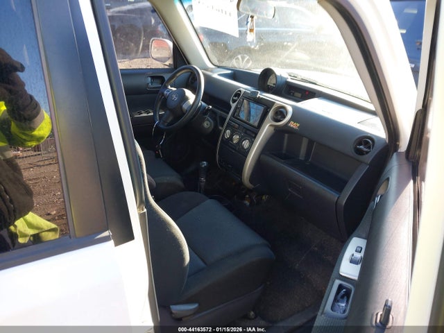 Scion xB