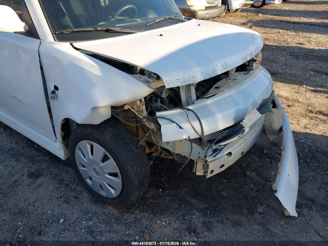Scion xB