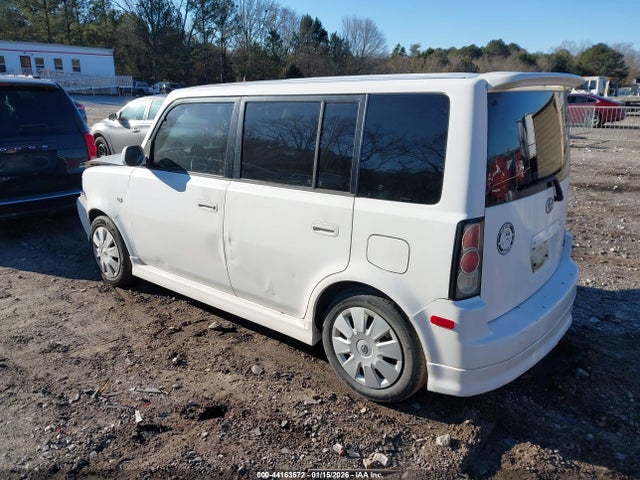 Scion xB