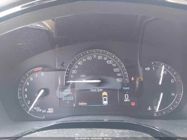 Cadillac XT5 Standard