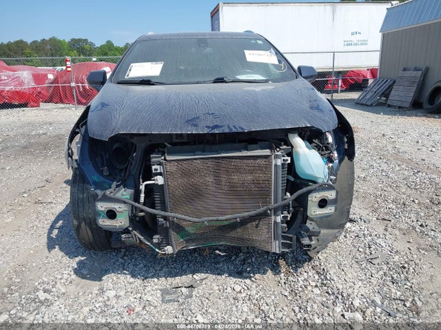 Cadillac XT5 Standard
