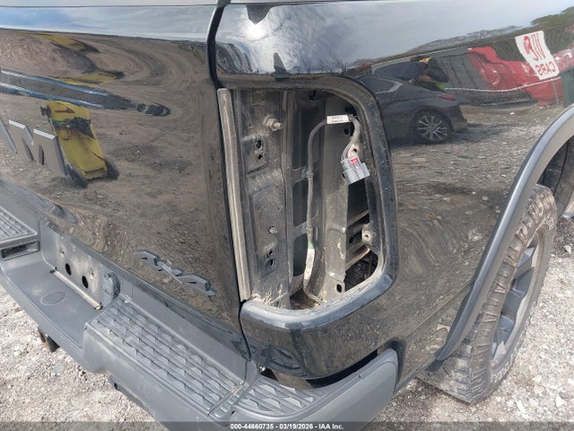 Ram 1500 Rebel  4x4 5'7 Box