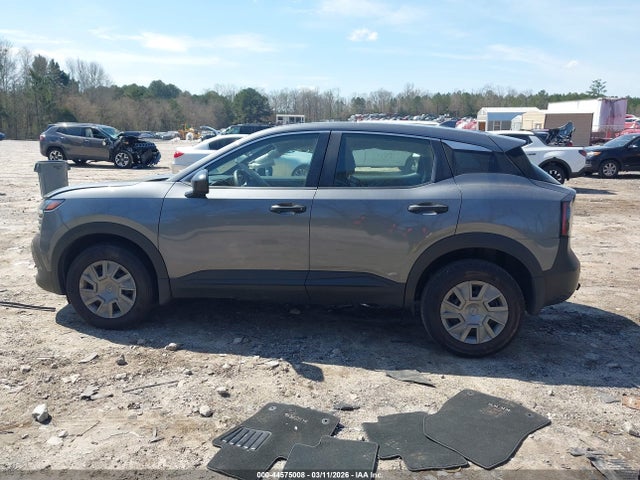 Nissan Kicks S Fwd