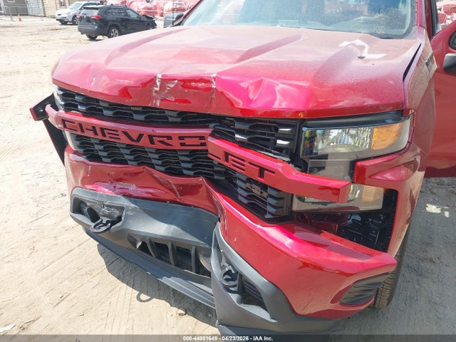 Chevrolet Silverado 1500 2wd  Short Bed Custom