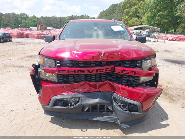 Chevrolet Silverado 1500 2wd  Short Bed Custom