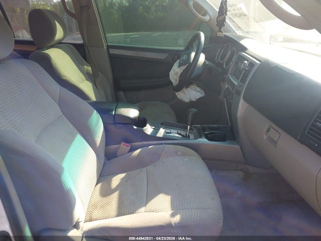 Toyota 4Runner Sr5 V6