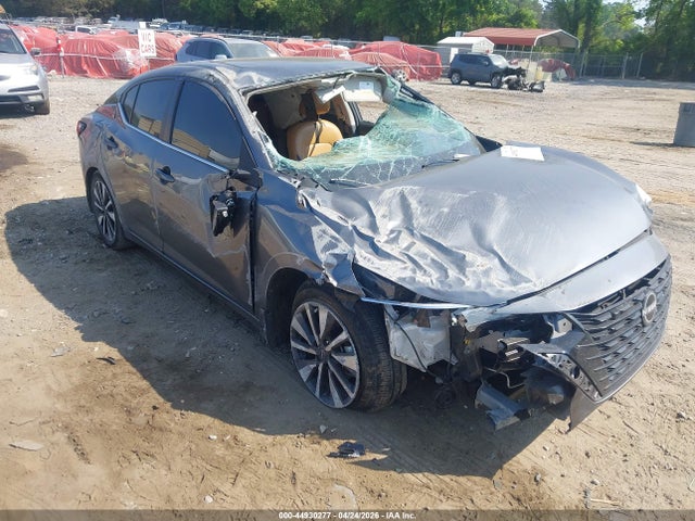 Salvage Nissan Sentra Image
