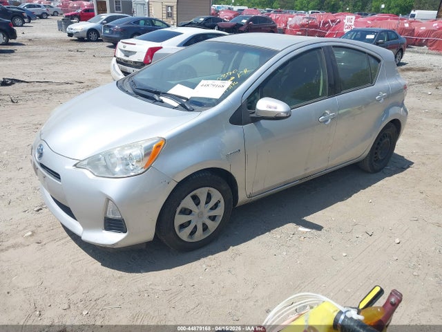 Toyota Prius c Two