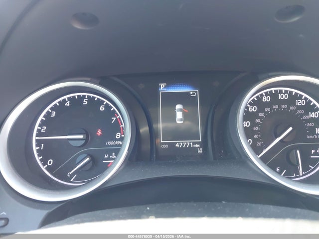 Toyota Camry Le
