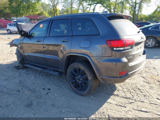 Jeep Grand Cherokee Altitude 4x2