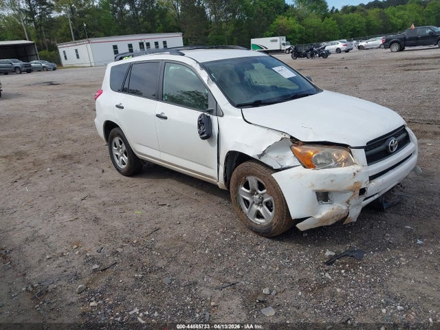 Salvage Toyota RAV4 Image