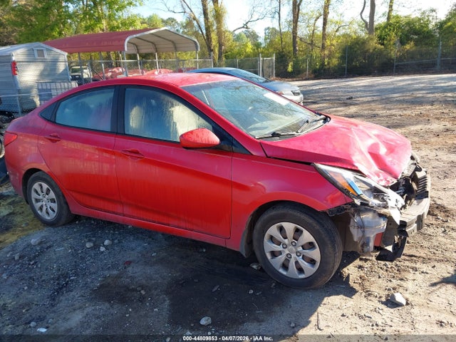 Salvage Hyundai ACCENT Image