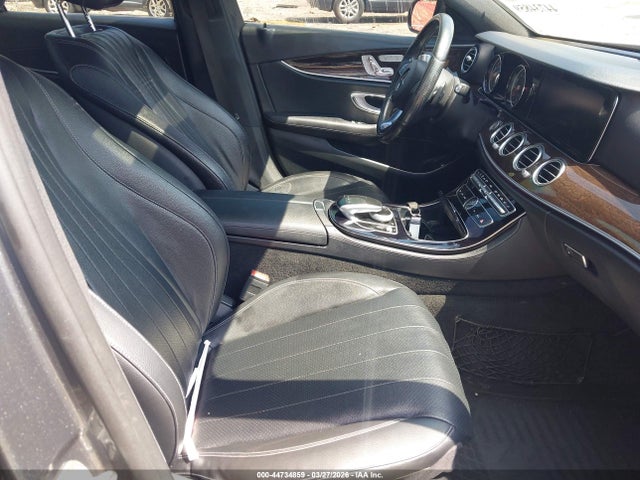 Mercedes-Benz E-Class 4matic