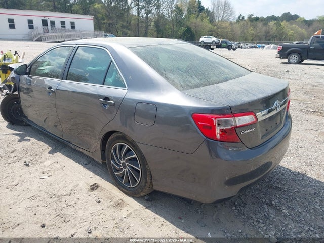 Toyota Camry L