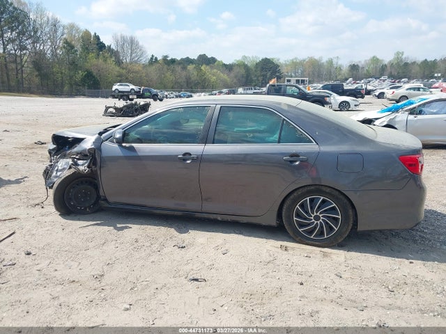 Toyota Camry L