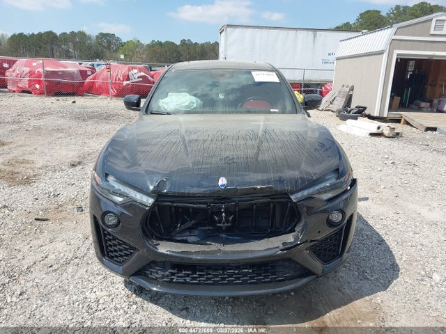 Maserati Levante Gransport