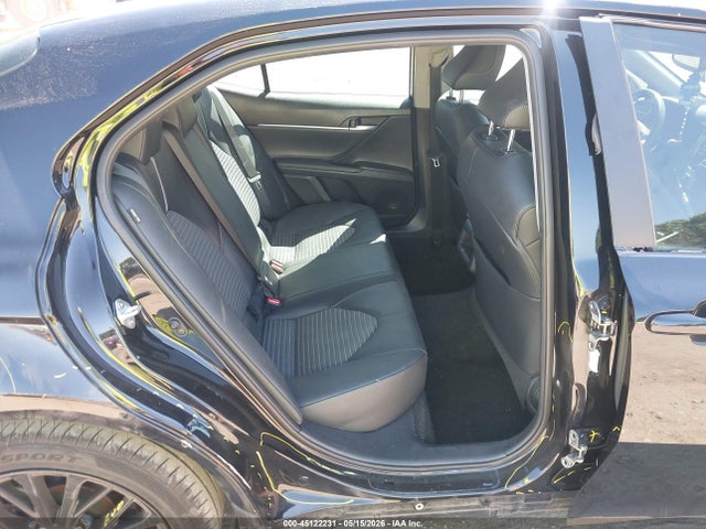 Toyota Camry Se Nightshade Edition