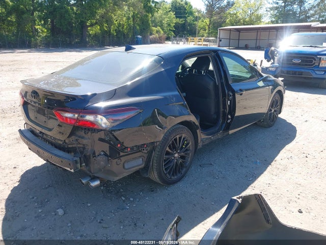 Toyota Camry Se Nightshade Edition