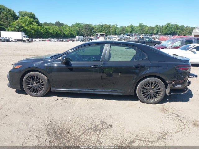 Toyota Camry Se Nightshade Edition