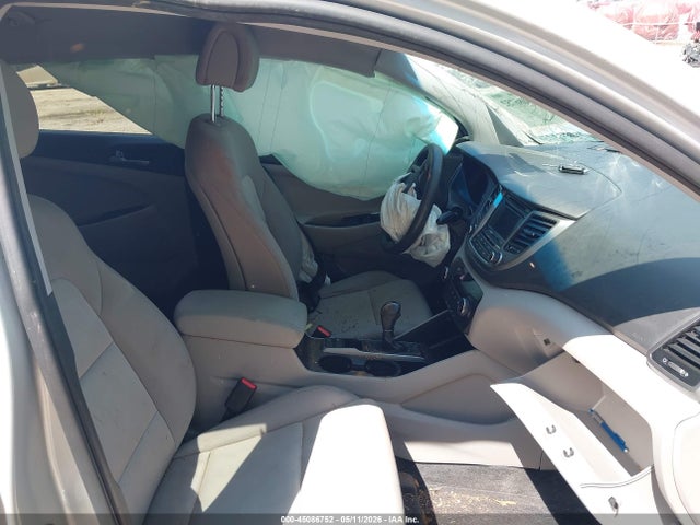 Hyundai TUCSON Se