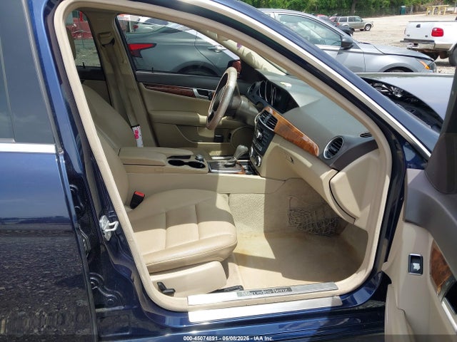 Mercedes-Benz C-Class Sport 4matic