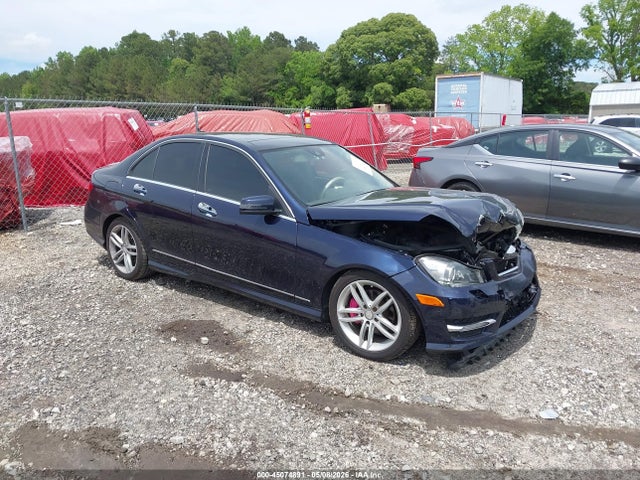 Salvage Mercedes-Benz C-Class Image