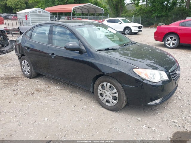 Salvage Hyundai ELANTRA Image