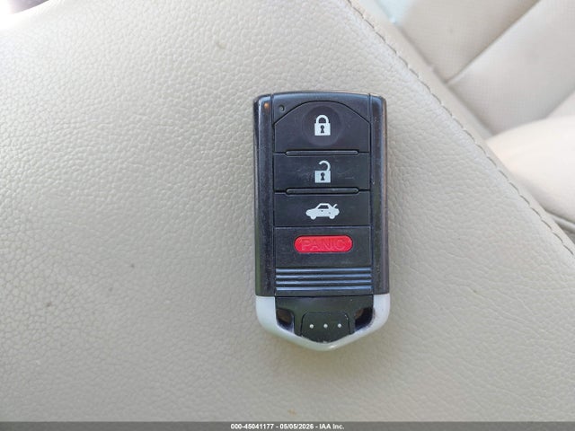 Acura ILX 2.0l