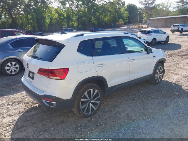 Volkswagen Taos 1.5t Se