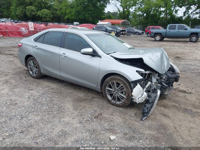 Salvage Toyota Camry Image
