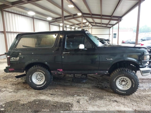 Ford Bronco U100