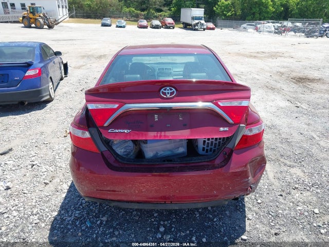 Toyota Camry Se