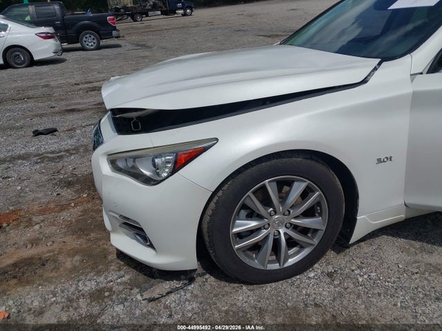 INFINITI Q50 3.0t Premium