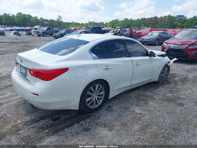 INFINITI Q50 3.0t Premium