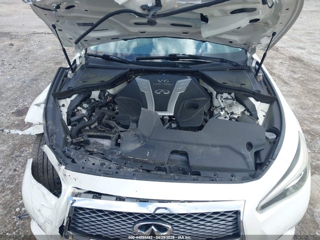 INFINITI Q50 3.0t Premium